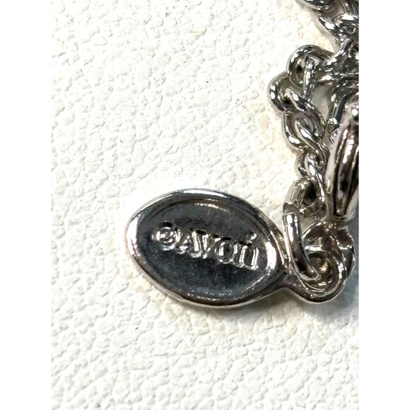 AVON Silver Chain Necklace With Marquise-Cut Blue Gemstone Pendant - Picture 5 of 10